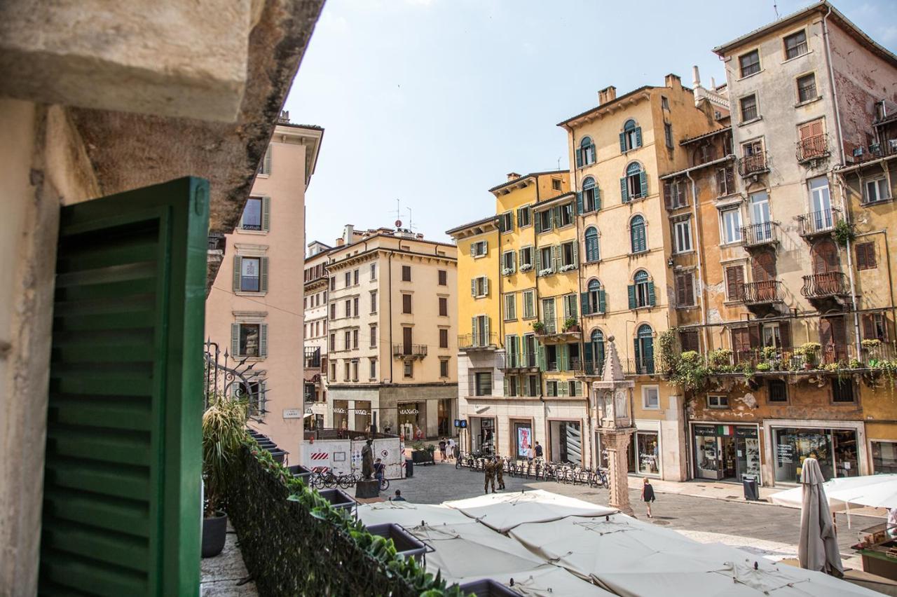 Aurelia Luxury - Piazza Delle Erbe Hotel Verona Ngoại thất bức ảnh