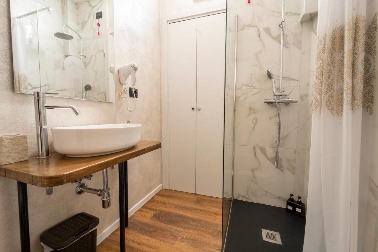 Aurelia Luxury - Piazza Delle Erbe Hotel Verona Ngoại thất bức ảnh