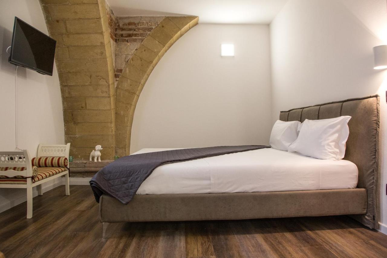 Aurelia Luxury - Piazza Delle Erbe Hotel Verona Ngoại thất bức ảnh